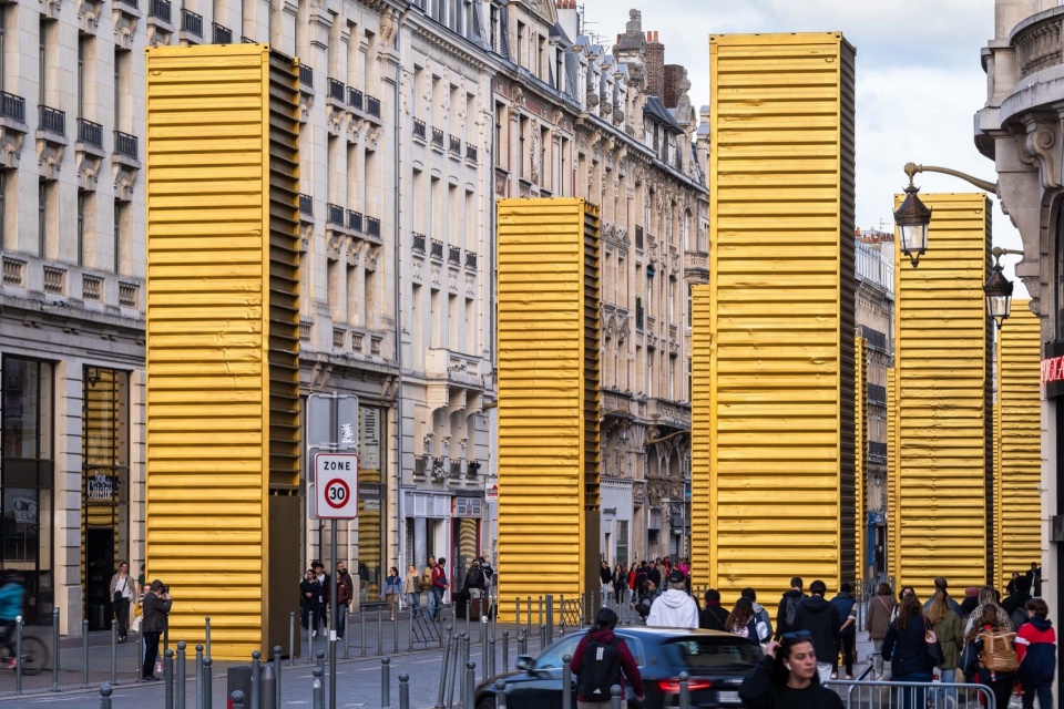 Golden Monoliths by SpY