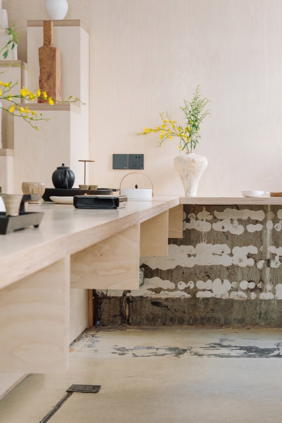 Office FUU ZASUI Space Renovation by Office FUU
