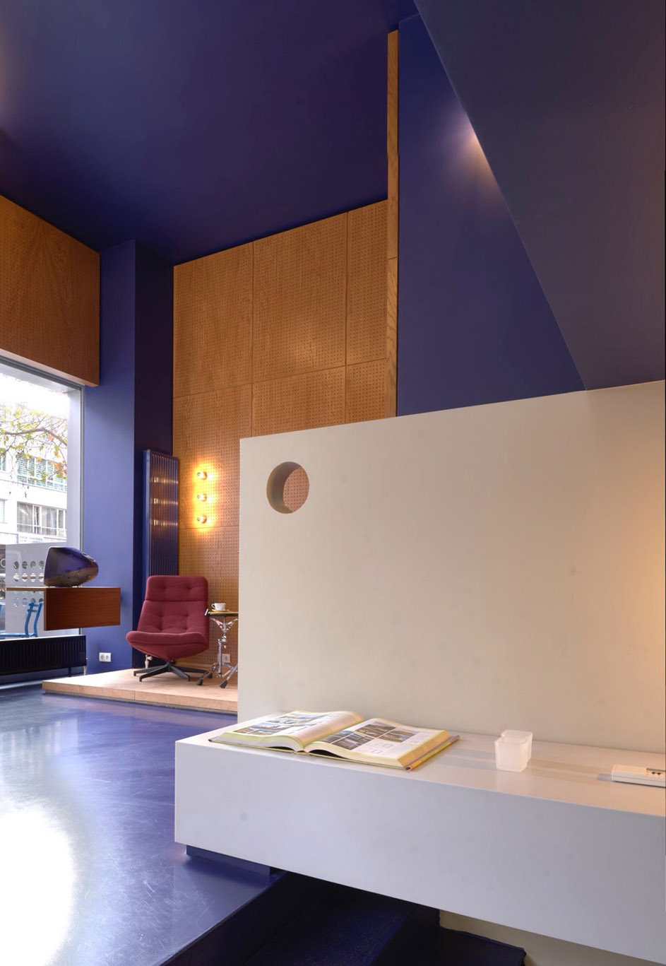Ring Music Studio Living Room by Uygur Architects swb