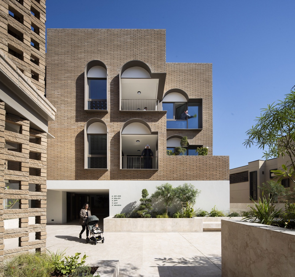 yal living by agi architects