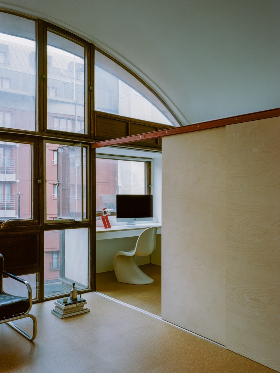 crescent house by type