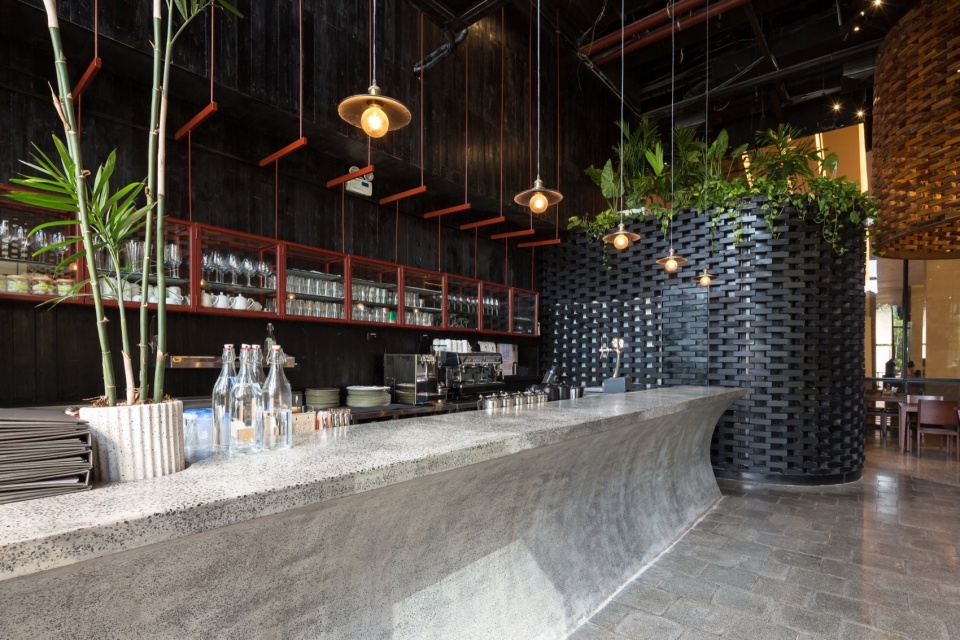 pizza 4ps restaurant landmark 72 by oddo architects