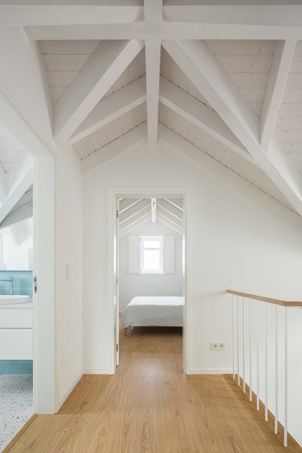 Binome by Appareil Architecture 6gs
