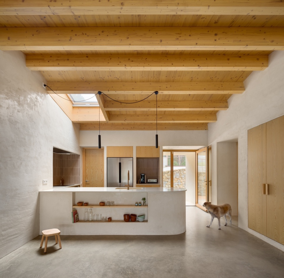 Boratuna House by Bouman Arquitectura
