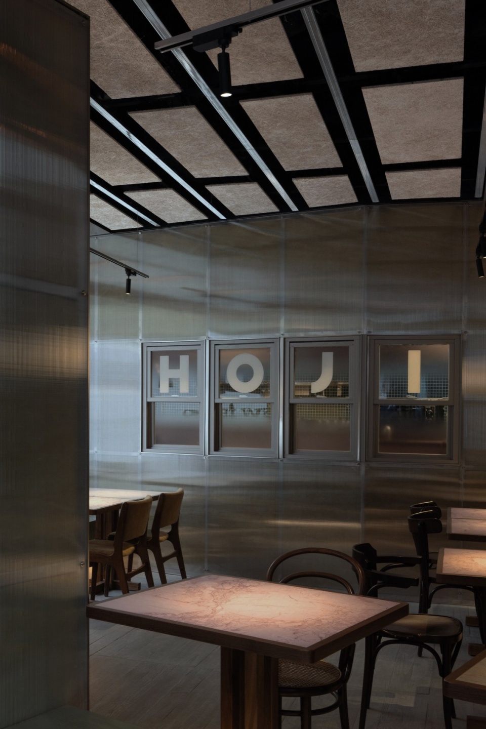 HOJI Bistro by XL design atelier