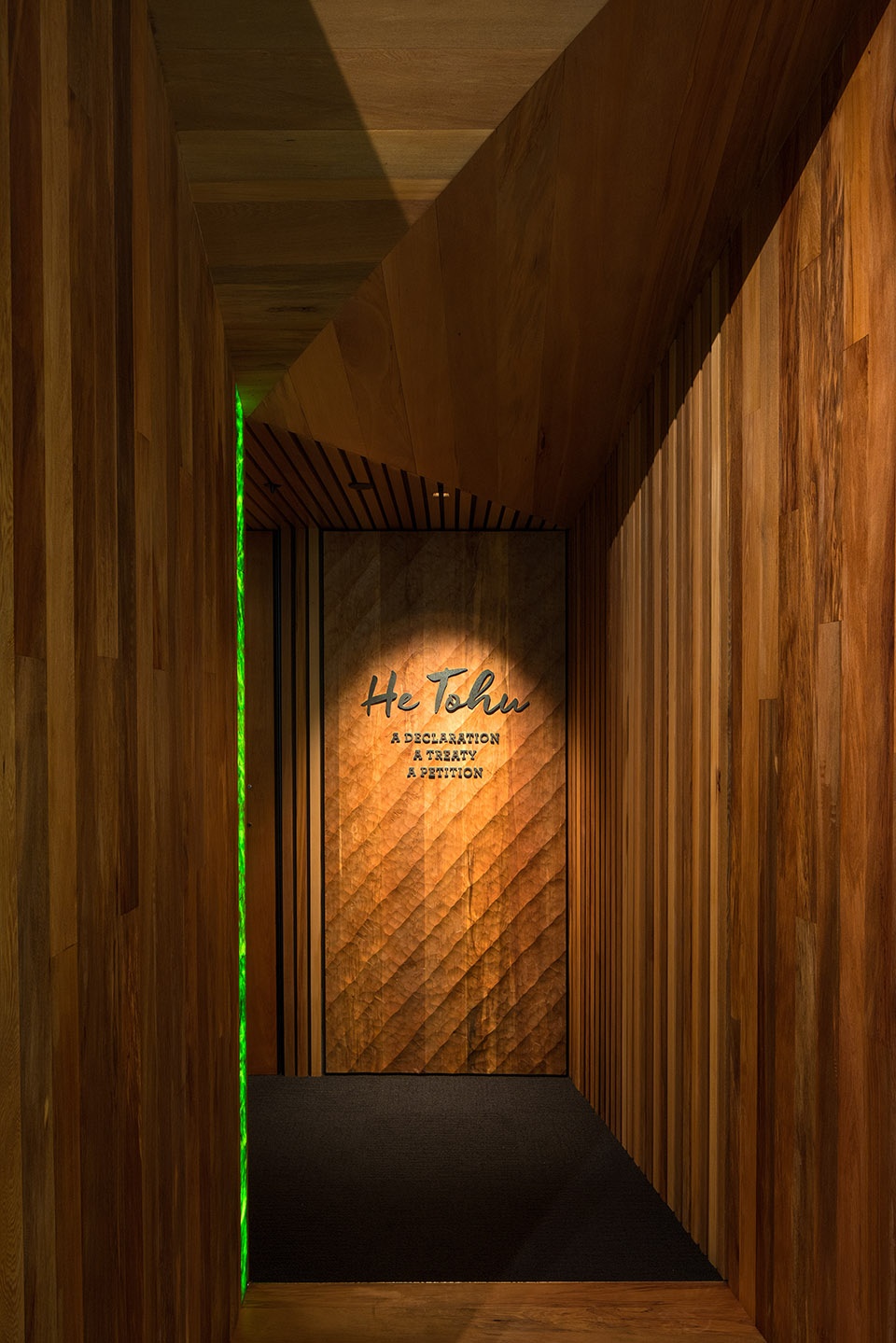 he tohu exhibition by studio pacific architecture