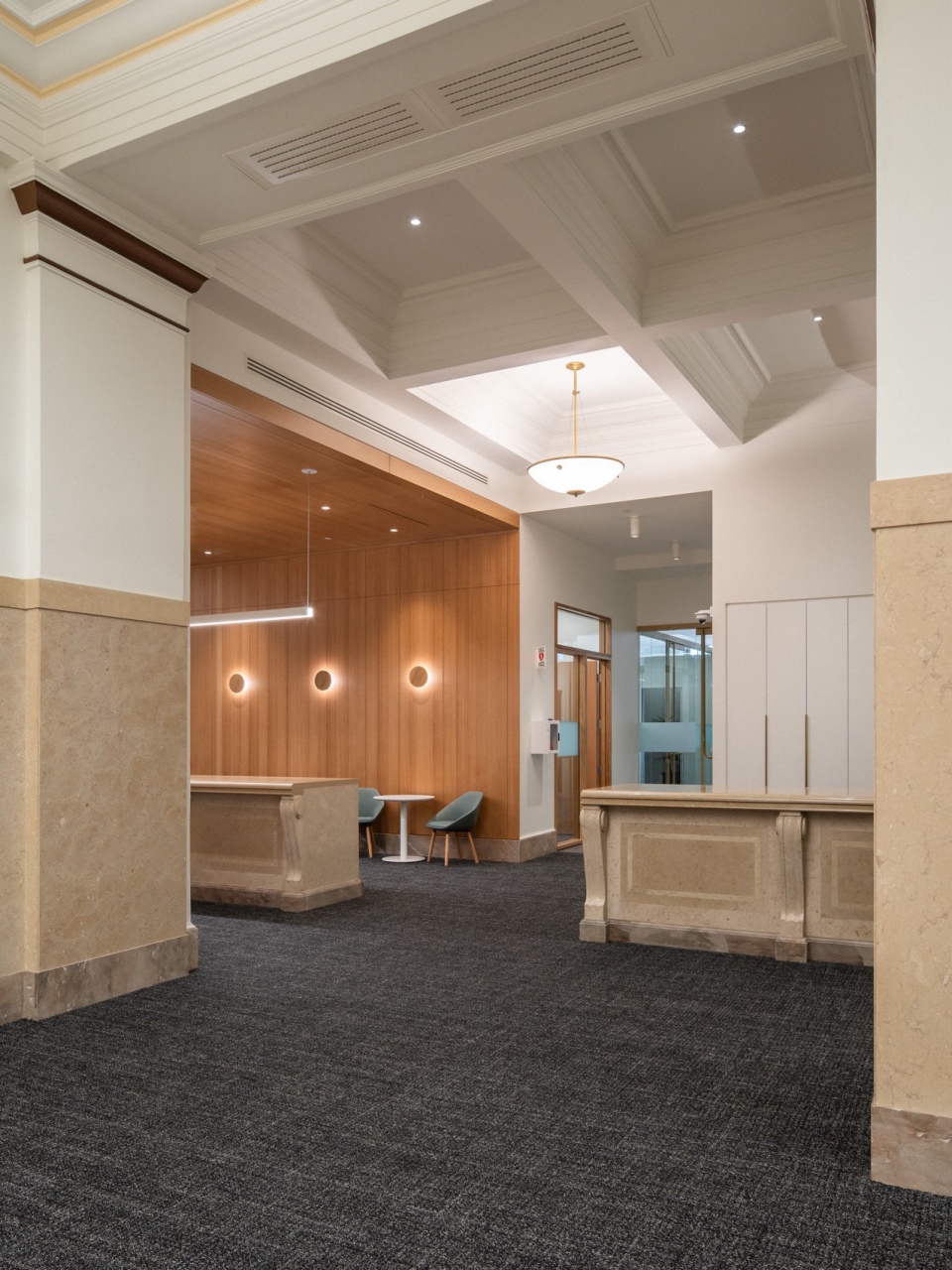 the montreal city hall by beaupre michaud et associes architectes mu architecture