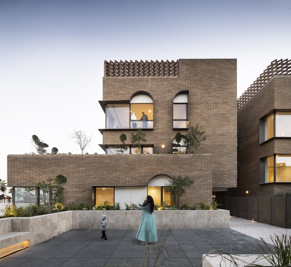yal living by agi architects
