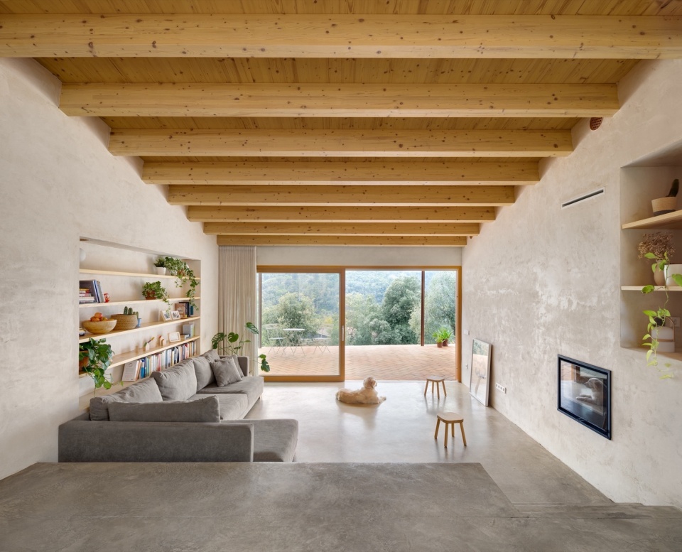 Boratuna House by Bouman Arquitectura