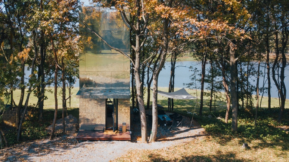 The Giraffe Cabin