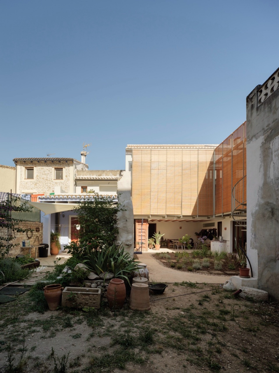 casa xalo by langarita navarro arquitectos