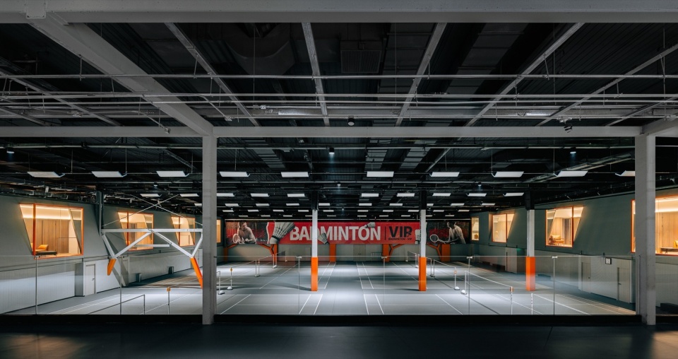 Sports socialization center on Furniture City HYPER OXGEN by officePROJECT
