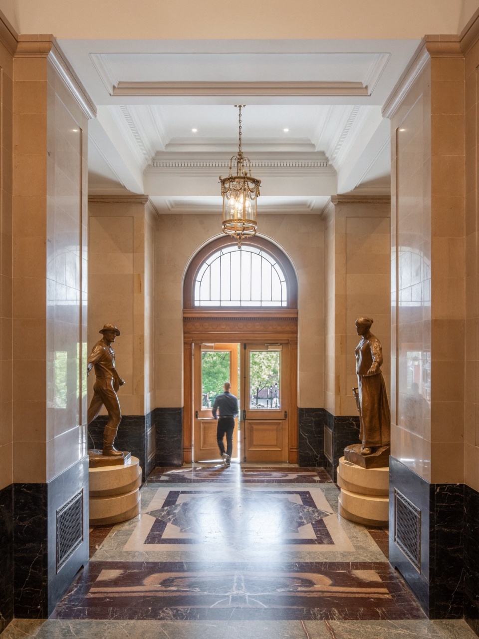 the montreal city hall by beaupre michaud et associes architectes mu architecture