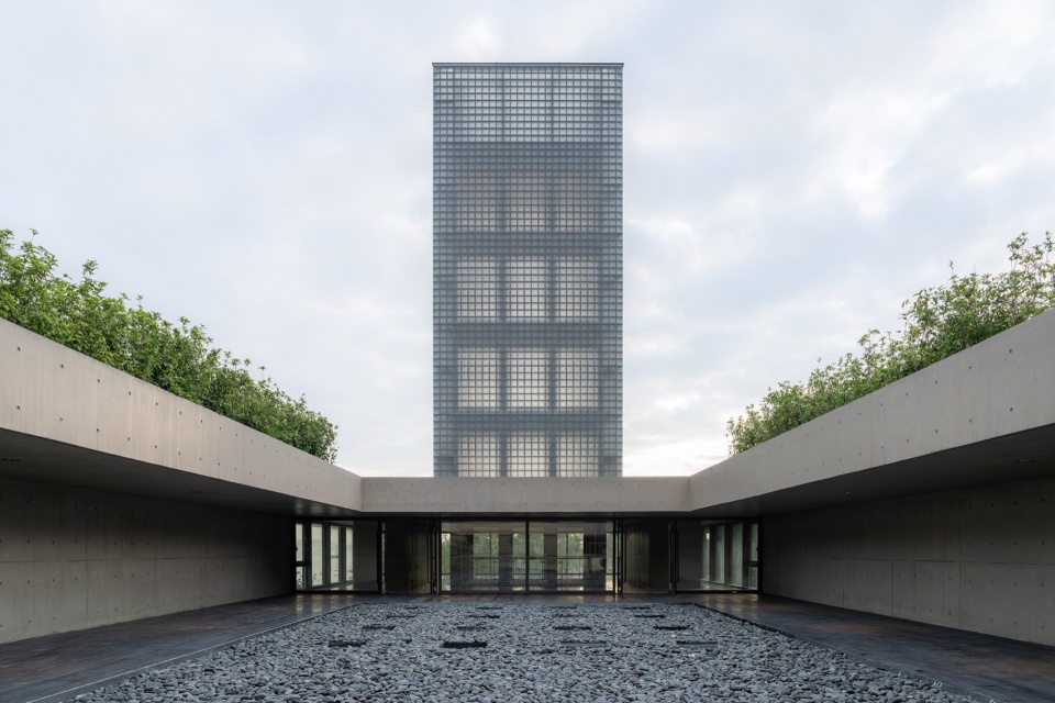 Da You Qiu Xirang by Vector Architect