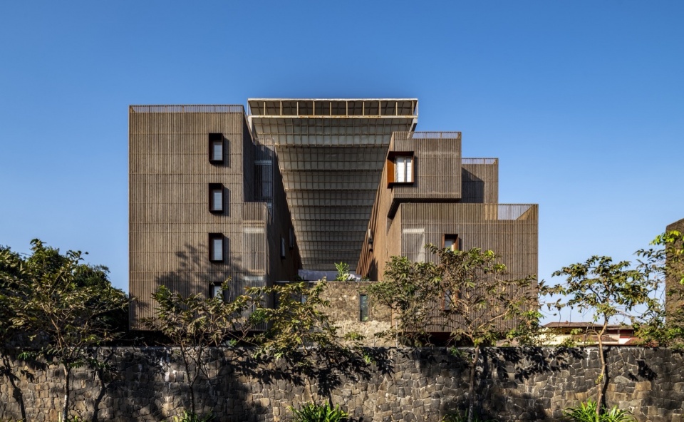 Radisson Resort Spa by Malik Architecture