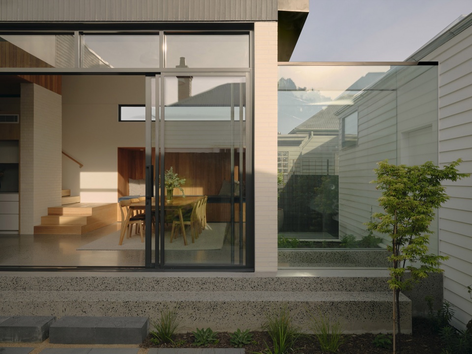 merri creek by alexandra buchanan architecture
