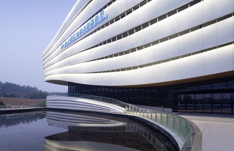 the temporary exhibition hall of jinyi free trade zone by china united engineering corporation limited