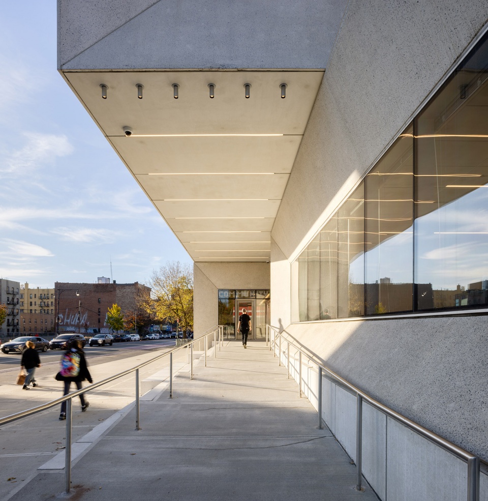 nypd 40th precinct new york united states by big