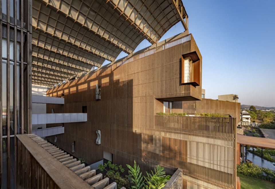 Radisson Resort Spa by Malik Architecture