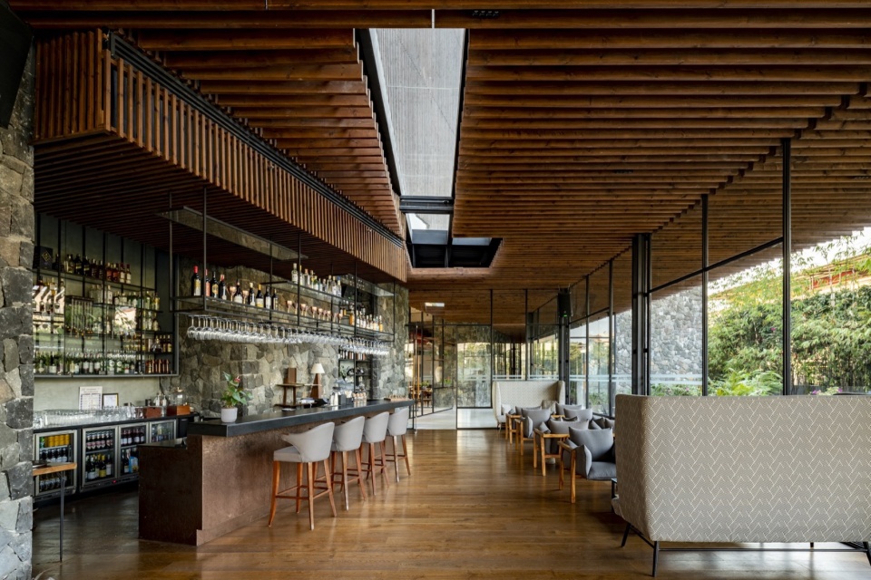 Radisson Resort Spa by Malik Architecture