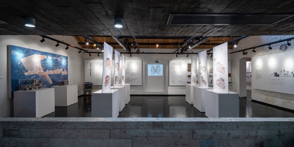 OFFICE FACT Atelier Z plus