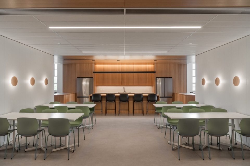 the montreal city hall by beaupre michaud et associes architectes mu architecture