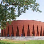 Thomas Sankara纪念陵墓，布基纳法索 / Kéré Architecture