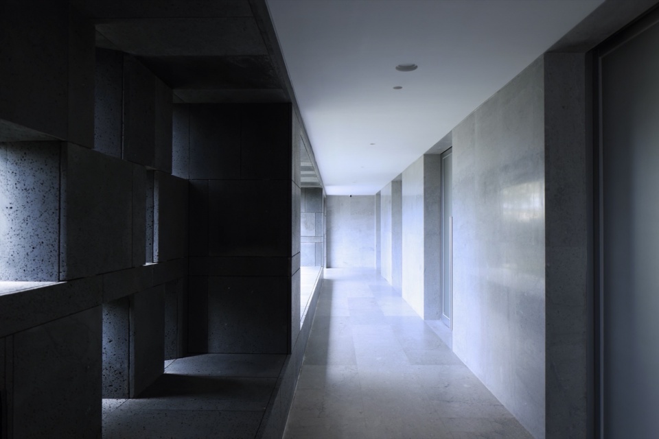 Entrance Lobby of Aranya by SHISUO design