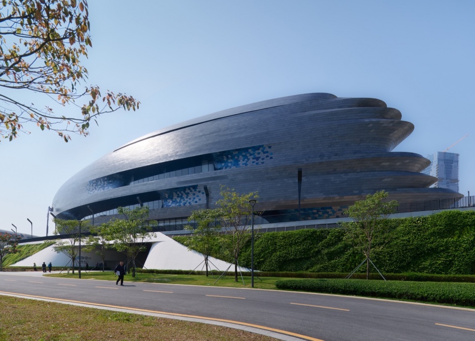 Shenzhen Science and Technology Museum now open by Zaha Hadid Architects