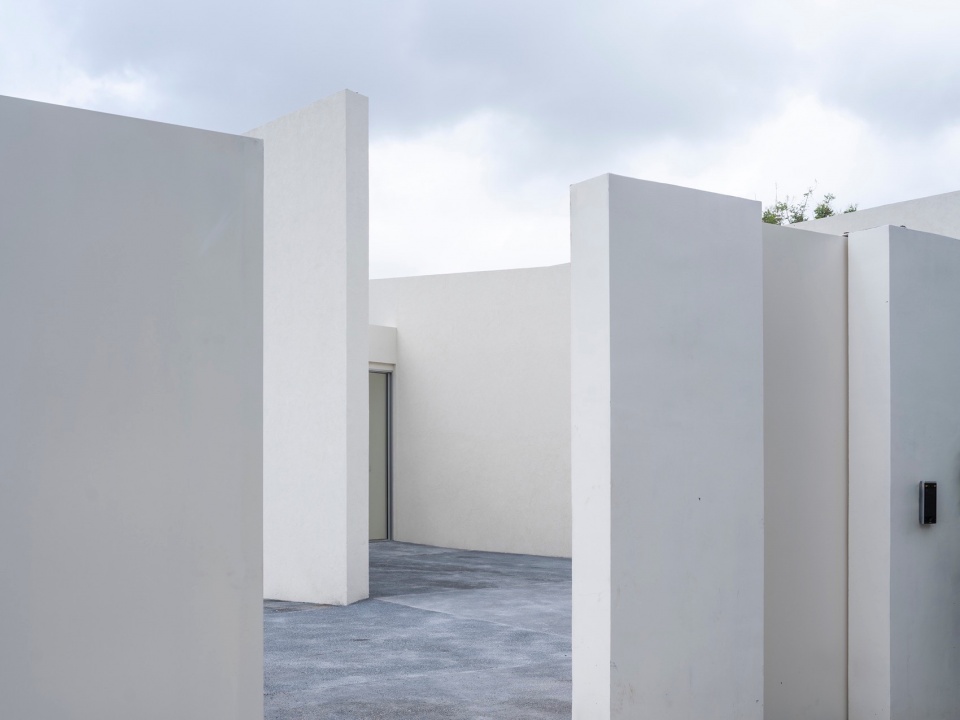 Su Yuan House and Garden by Atelier Deshaus