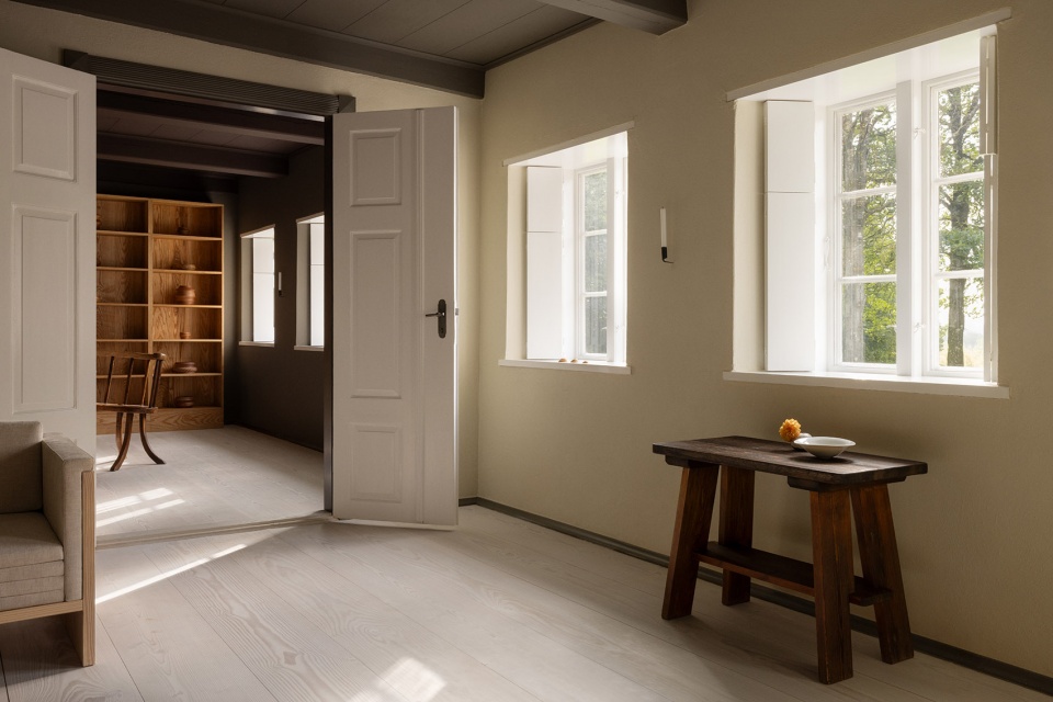 dinesen county house by mentze ottenstein