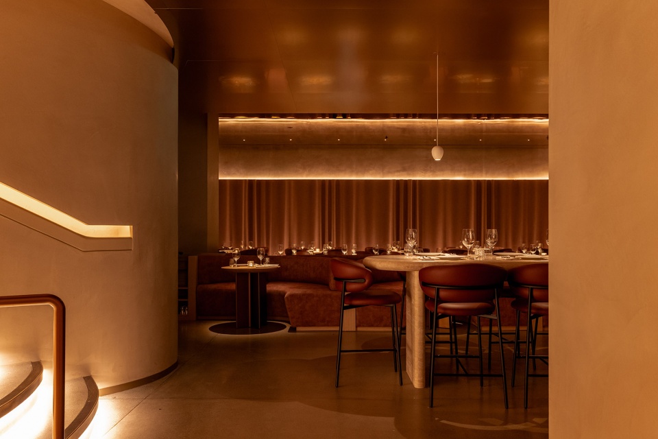 mr porter steakhouse bar lounge by baranowitz kronenberg