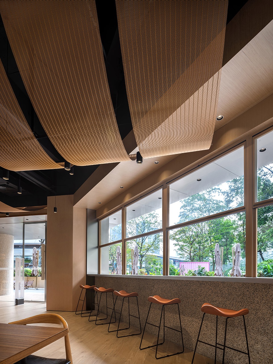 i reading at dayun tiandi branch shenzhen by moc design