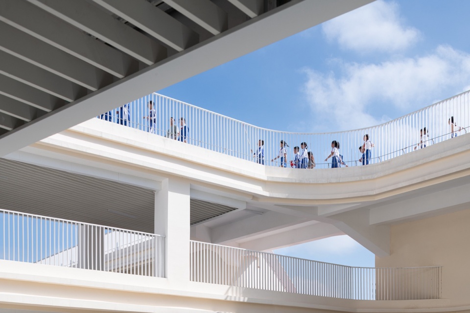 Shenzhen Middle School Guangming Science City School by Atelier Global