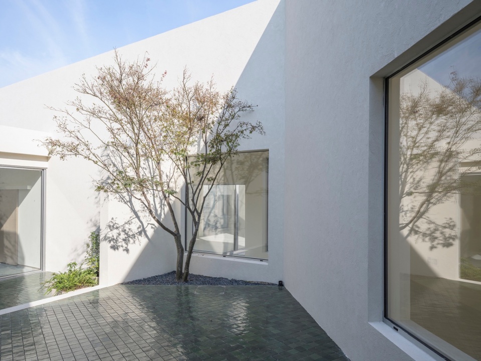 Su Yuan House and Garden by Atelier Deshaus