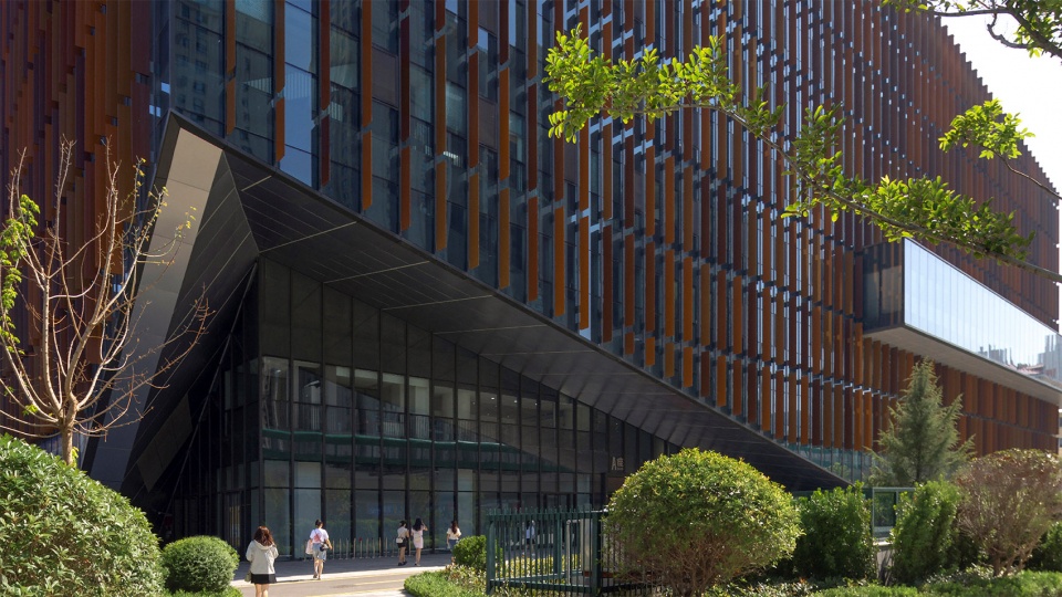 the qingdao inspur big data center by biad malong architects