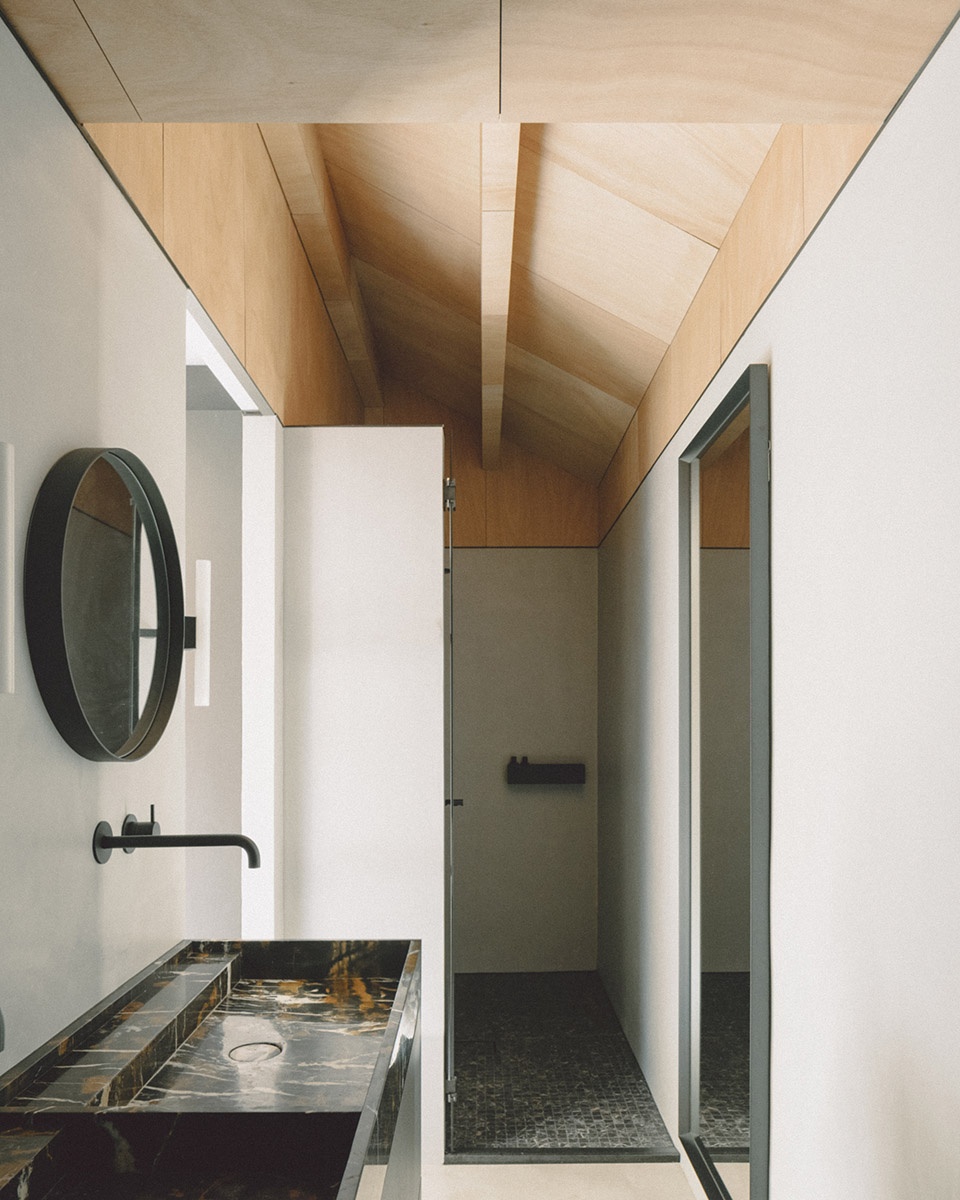 foxhole by studio vincent architecture