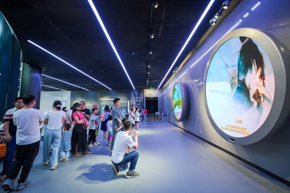 Shenzhen Science and Technology Museum now open by Zaha Hadid Architects
