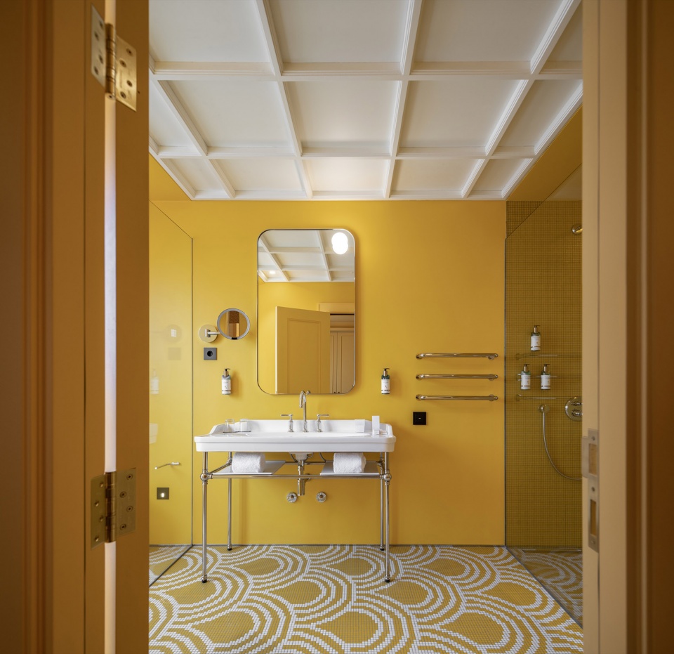 art legacy hotel by rebelo de andrade