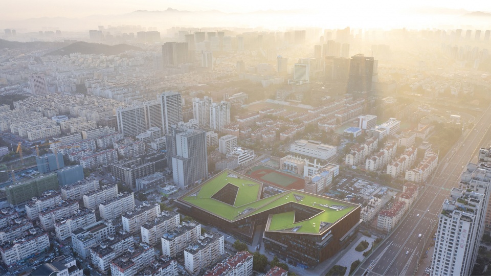 the qingdao inspur big data center by biad malong architects