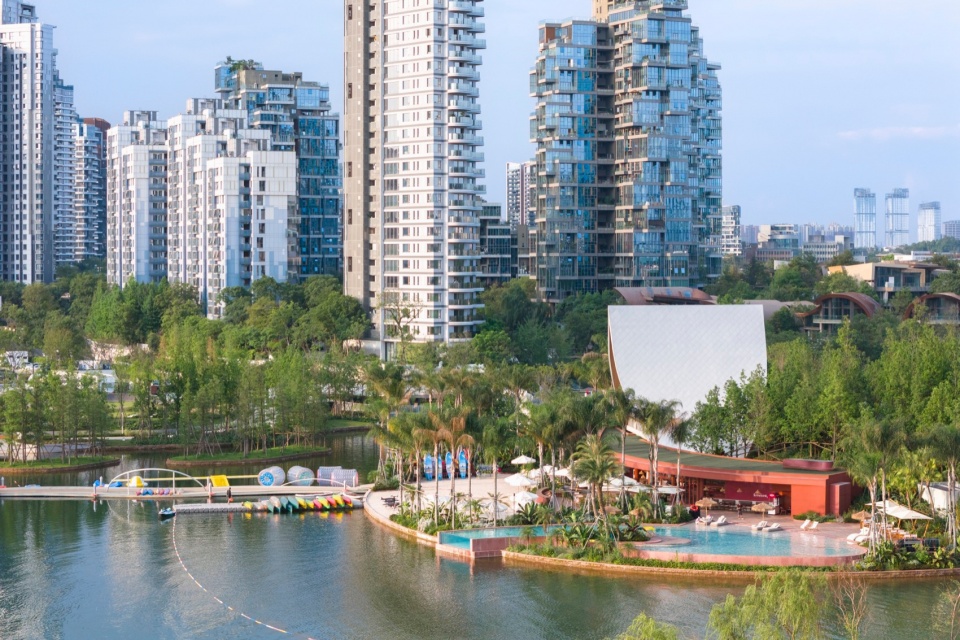 Luxelakes Edenland by DL Atelier