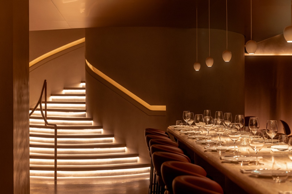 mr porter steakhouse bar lounge by baranowitz kronenberg