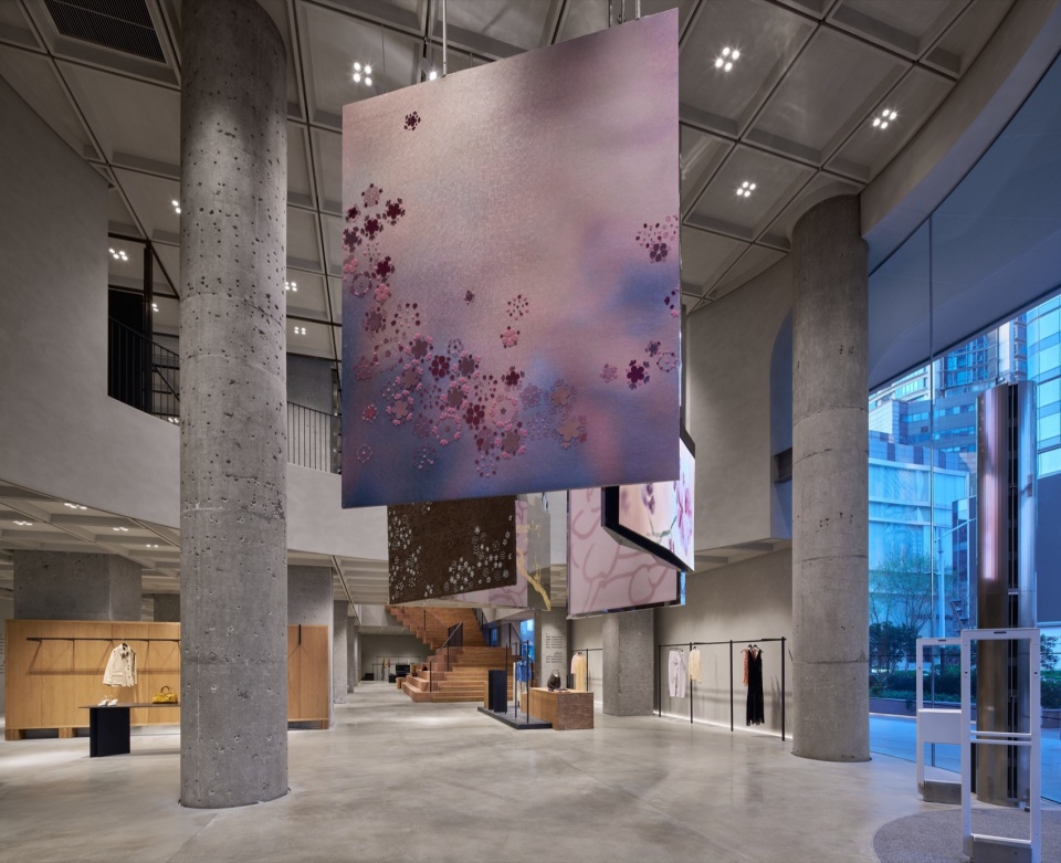 ZARA Nanjing Xinjiekou Flagship Store by AIM Architecture