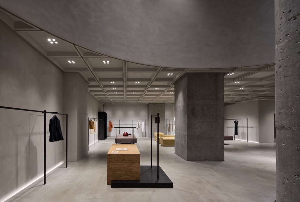 ZARA Nanjing Xinjiekou Flagship Store by AIM Architecture