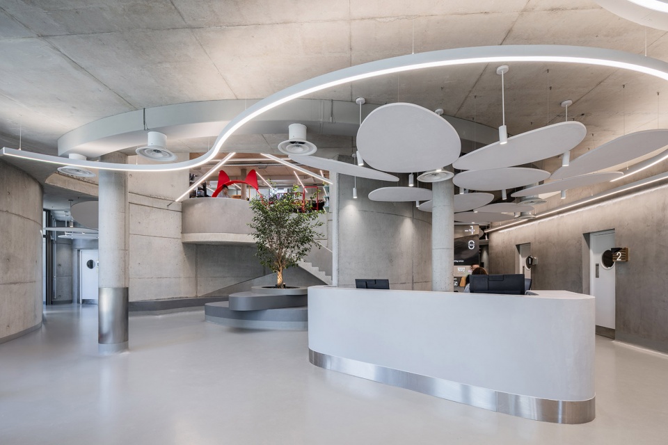veterinary hospital by davide macullo architects