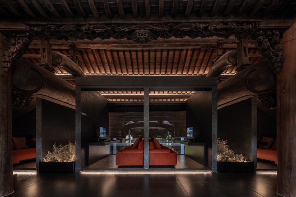 AVIVA DALI Consciousness Theatre by Reborn Design