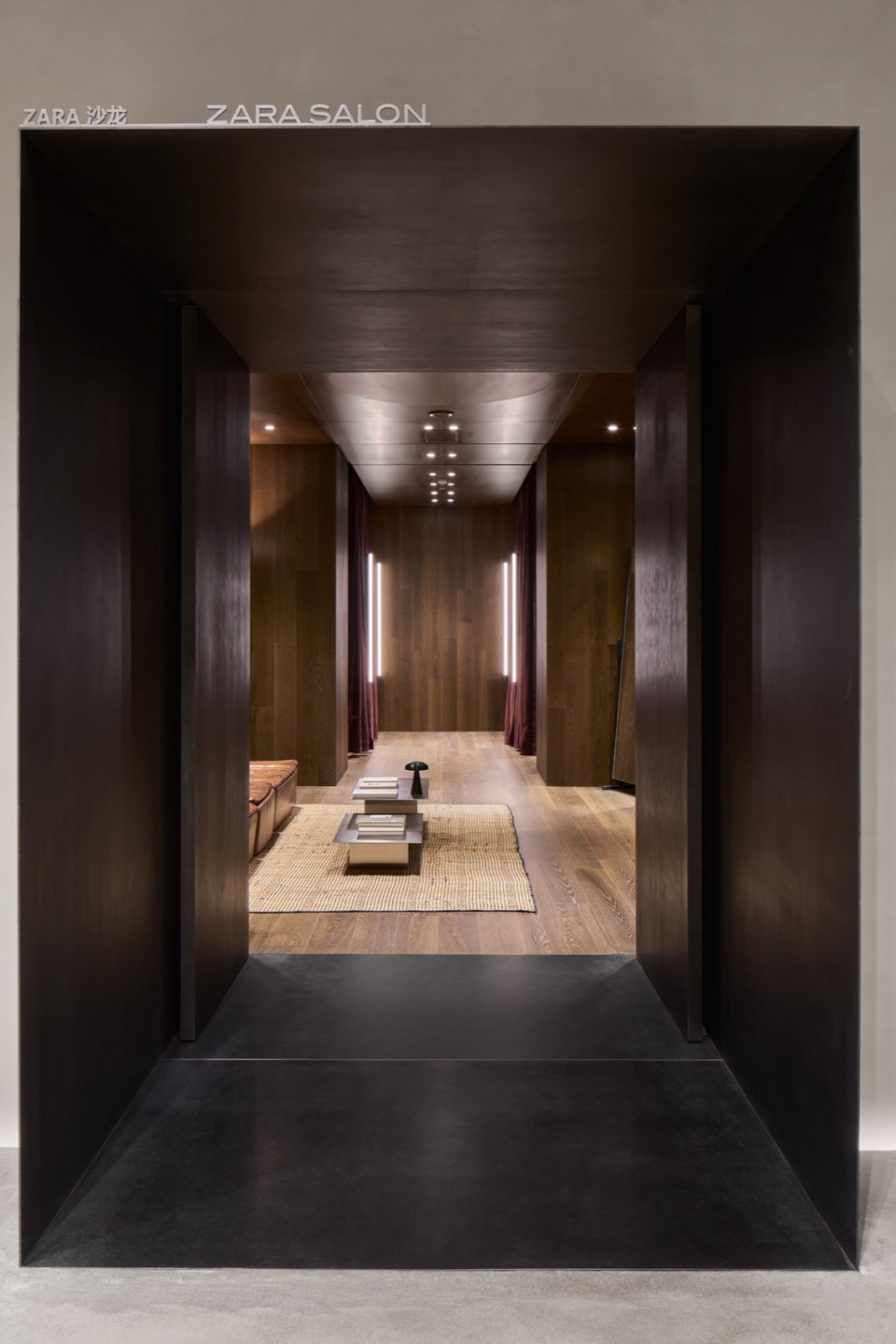 ZARA Nanjing Xinjiekou Flagship Store by AIM Architecture jed