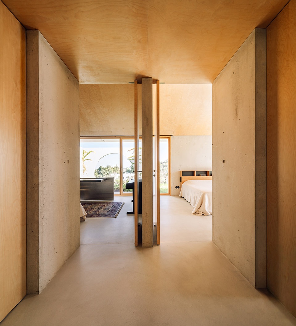 house in serra do louro by joao completo cimbre