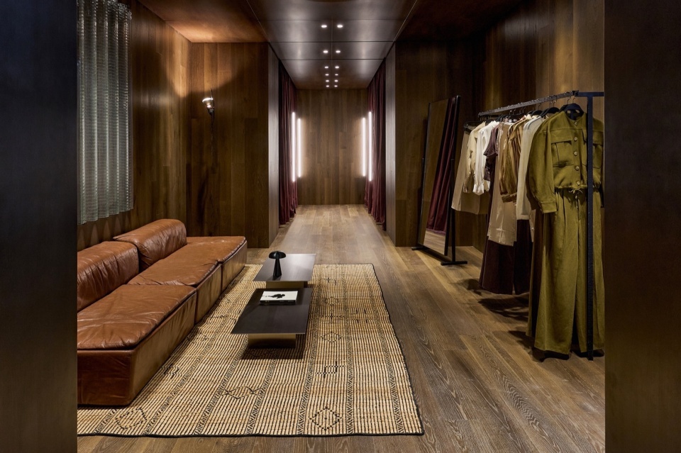 ZARA Nanjing Xinjiekou Flagship Store by AIM Architecture