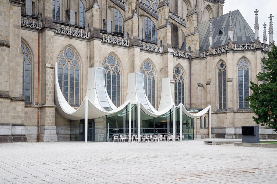 the domcenter by peter haimerl architektur and studio clemens bauder